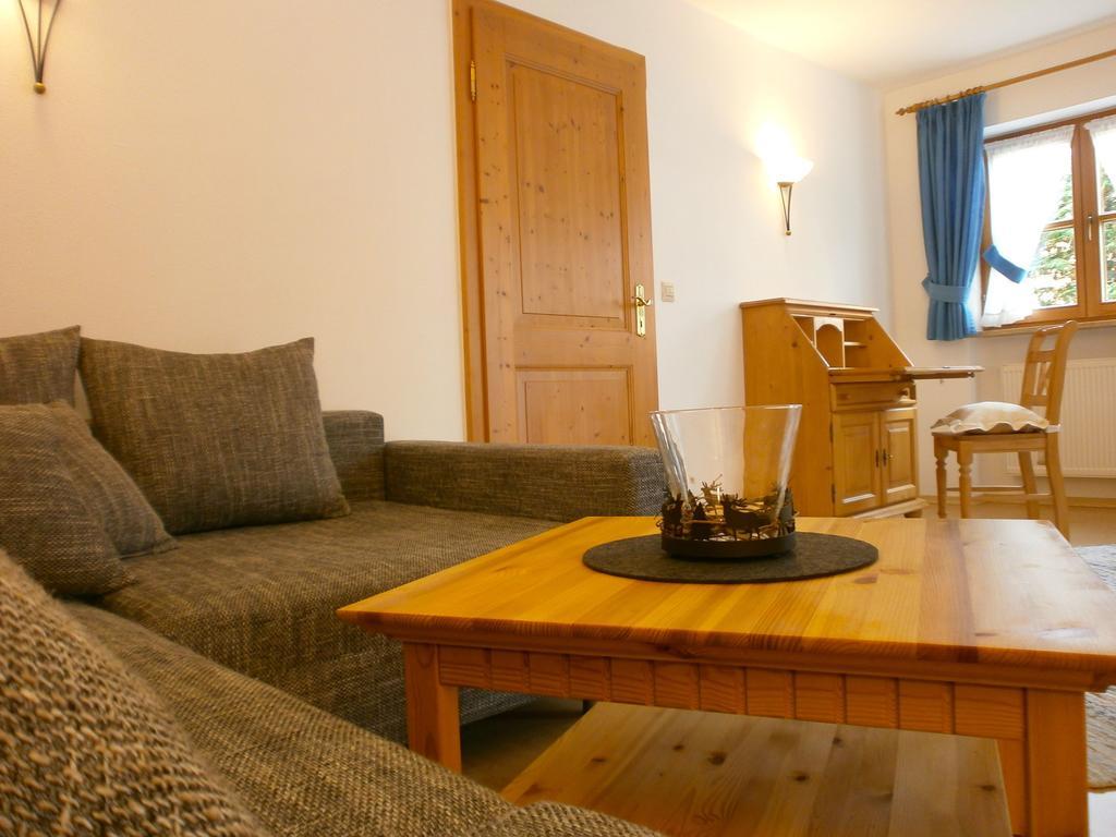Alpenresidenz Chiemgau Apartment Schleching Room photo